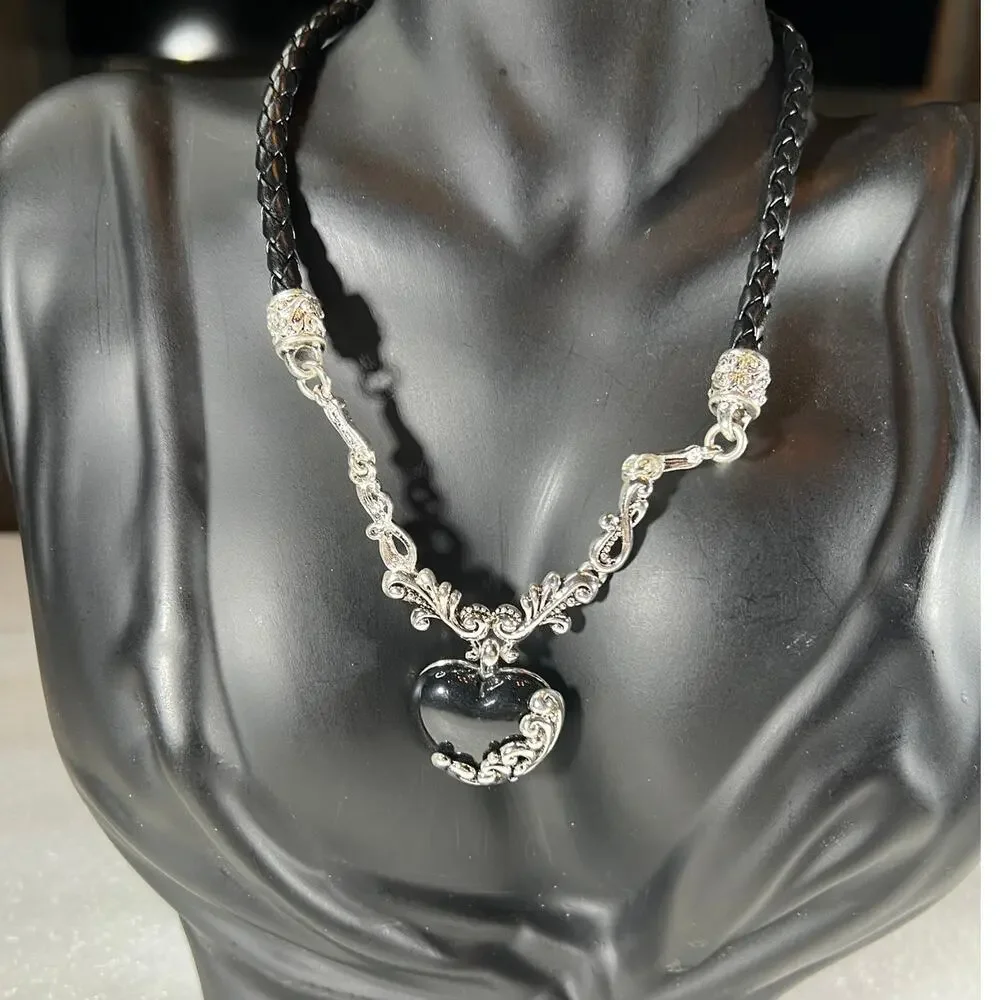 Retro Black Dark Witchy Goth Dark Heart Scroll Necklace Set Deadstock NEW NWT